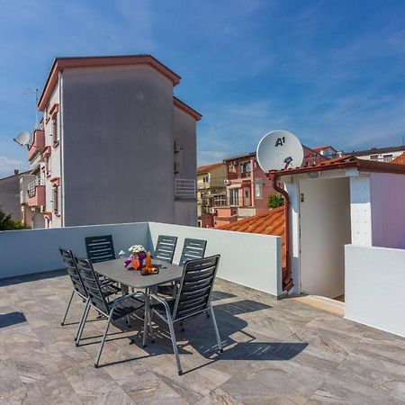 Apartment Robert Crikvenica Esterno foto