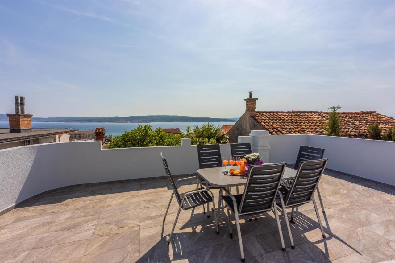 Apartment Robert Crikvenica Esterno foto