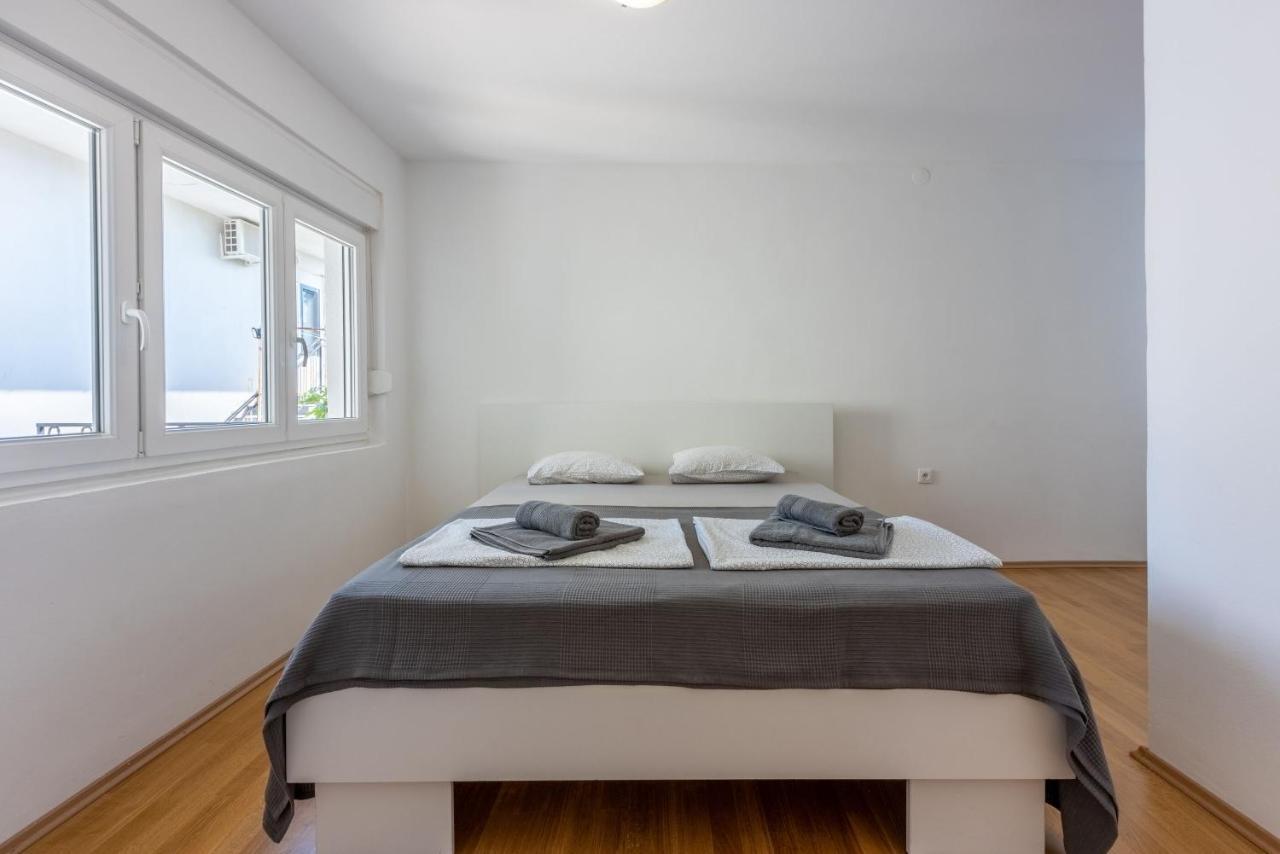 Apartment Robert Crikvenica Esterno foto