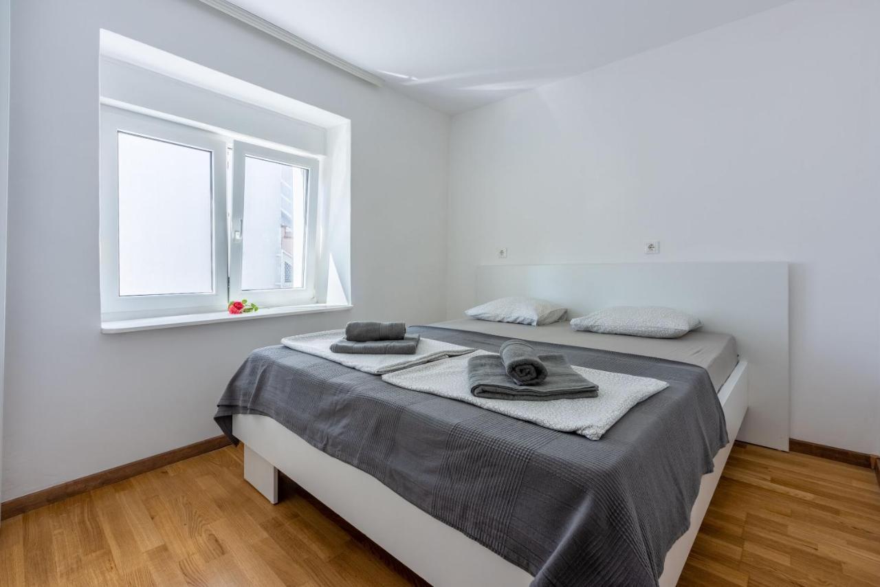 Apartment Robert Crikvenica Esterno foto